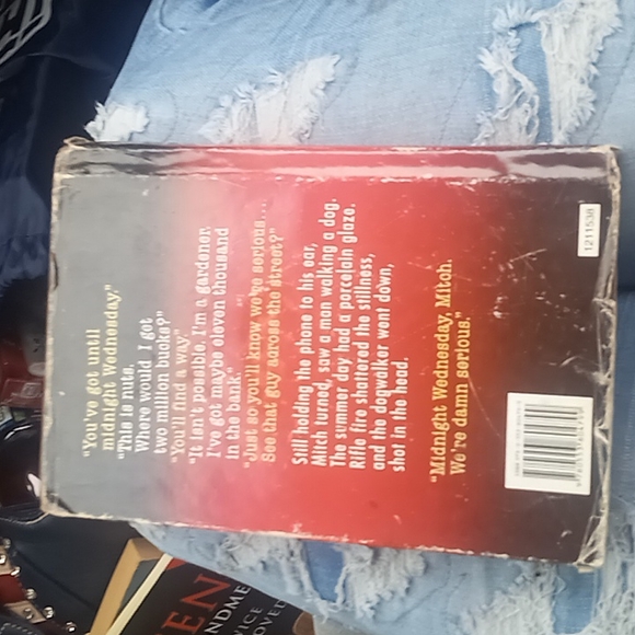 Dean Koontz the husband - Picture 2 of 4